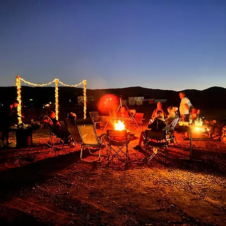 Caloroczny Kempingowy - A Moze Gory Ze Strefa * Rudnica (Zabkowice Slaskie)